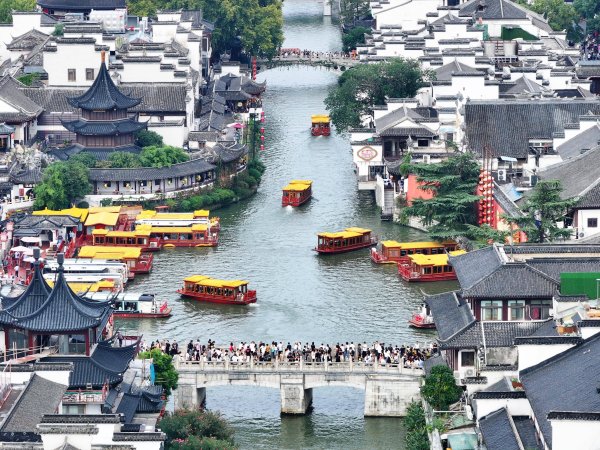 九鼎 国庆中秋假期国内出游8.88亿人次