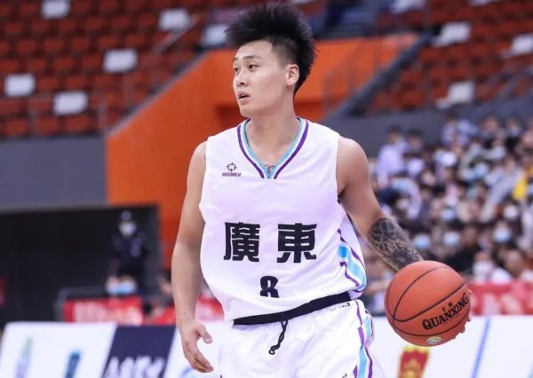 维嘉优配平台 广东16分大胜山东！球员评分：4人完美，3人良好，2人不合格